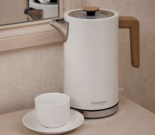 Отель Даллас Пятигорск Номер люкс комфорт с 1 двуспальной кроватью-9