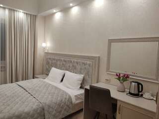 Отель Даллас Пятигорск 2-местный номер стандарт-11